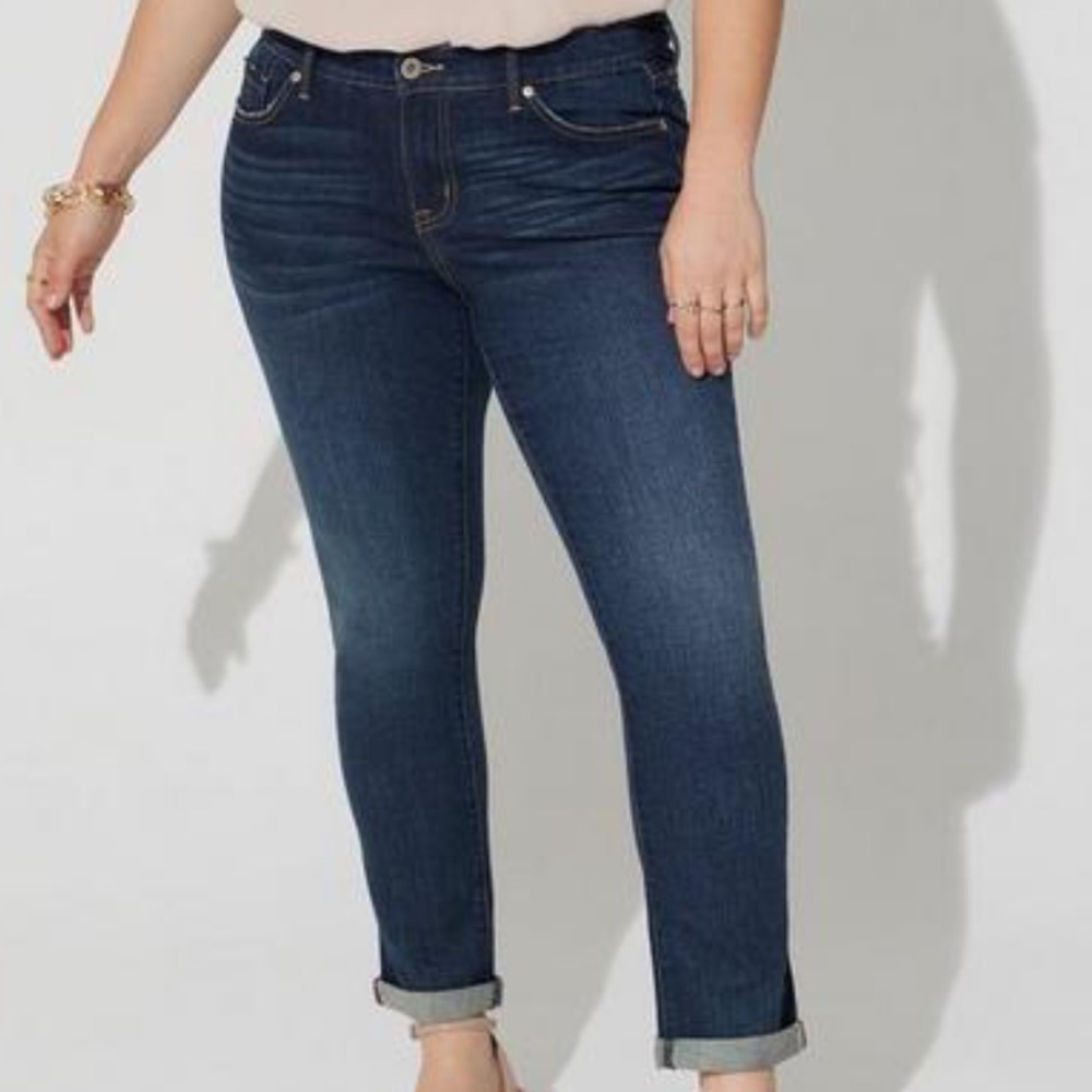 torrid boyfriend straight jeans dark wash 16r